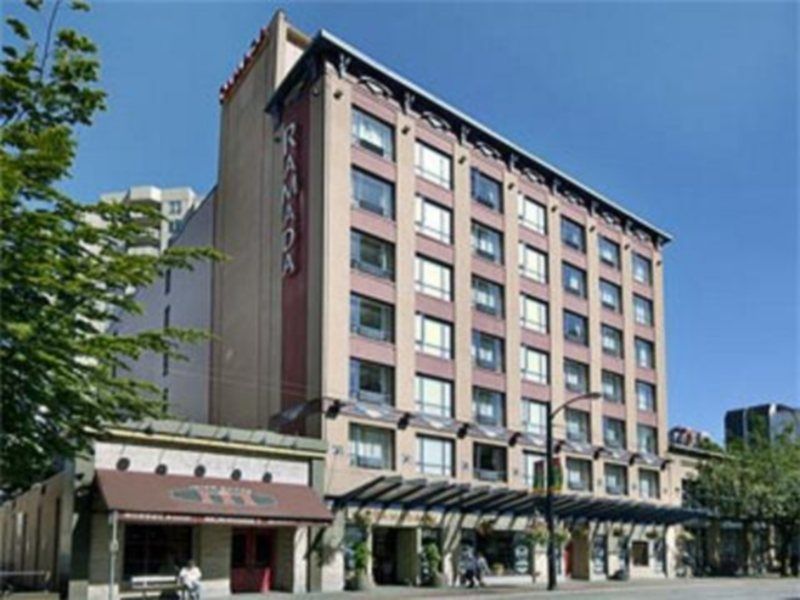 Quality Inn & Suites Vancouver Exterior photo